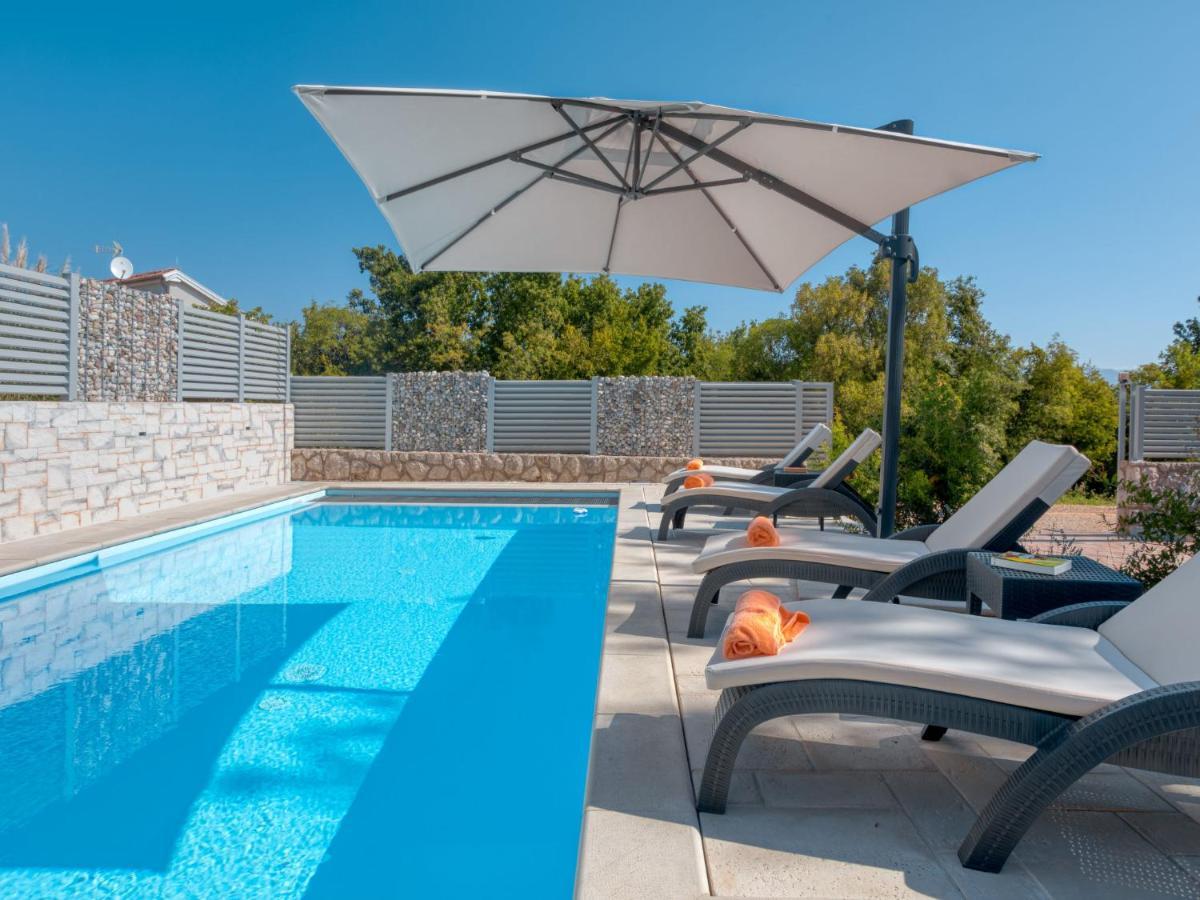 Holiday Home Lavendel - Mlk159 By Interhome Dobrinj Exteriör bild